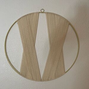 Elegant Cream Wall Decor with Gold Accents